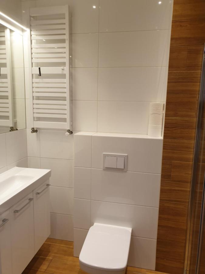 Maly Apartament W Zieleni Blisko Jeziora Środa Wielkopolska Dış mekan fotoğraf