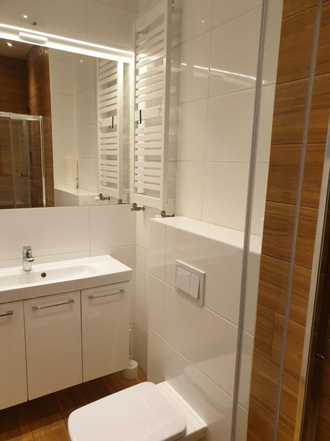 Maly Apartament W Zieleni Blisko Jeziora Środa Wielkopolska Dış mekan fotoğraf