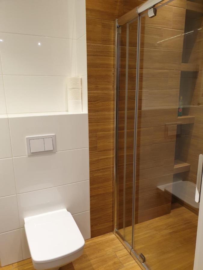 Maly Apartament W Zieleni Blisko Jeziora Środa Wielkopolska Dış mekan fotoğraf
